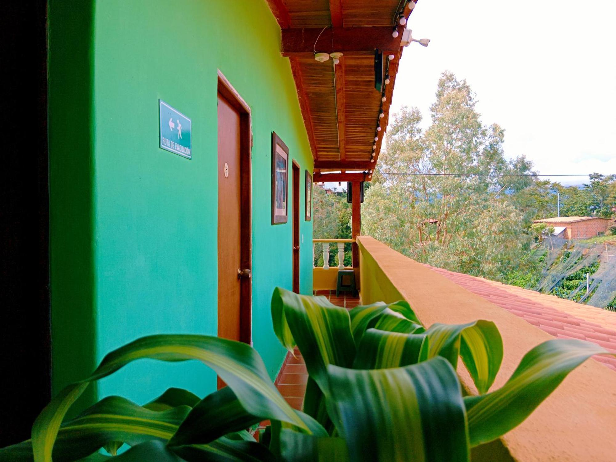 Vista Hermosa Eco Hostal Carmen de Viboral 객실 사진